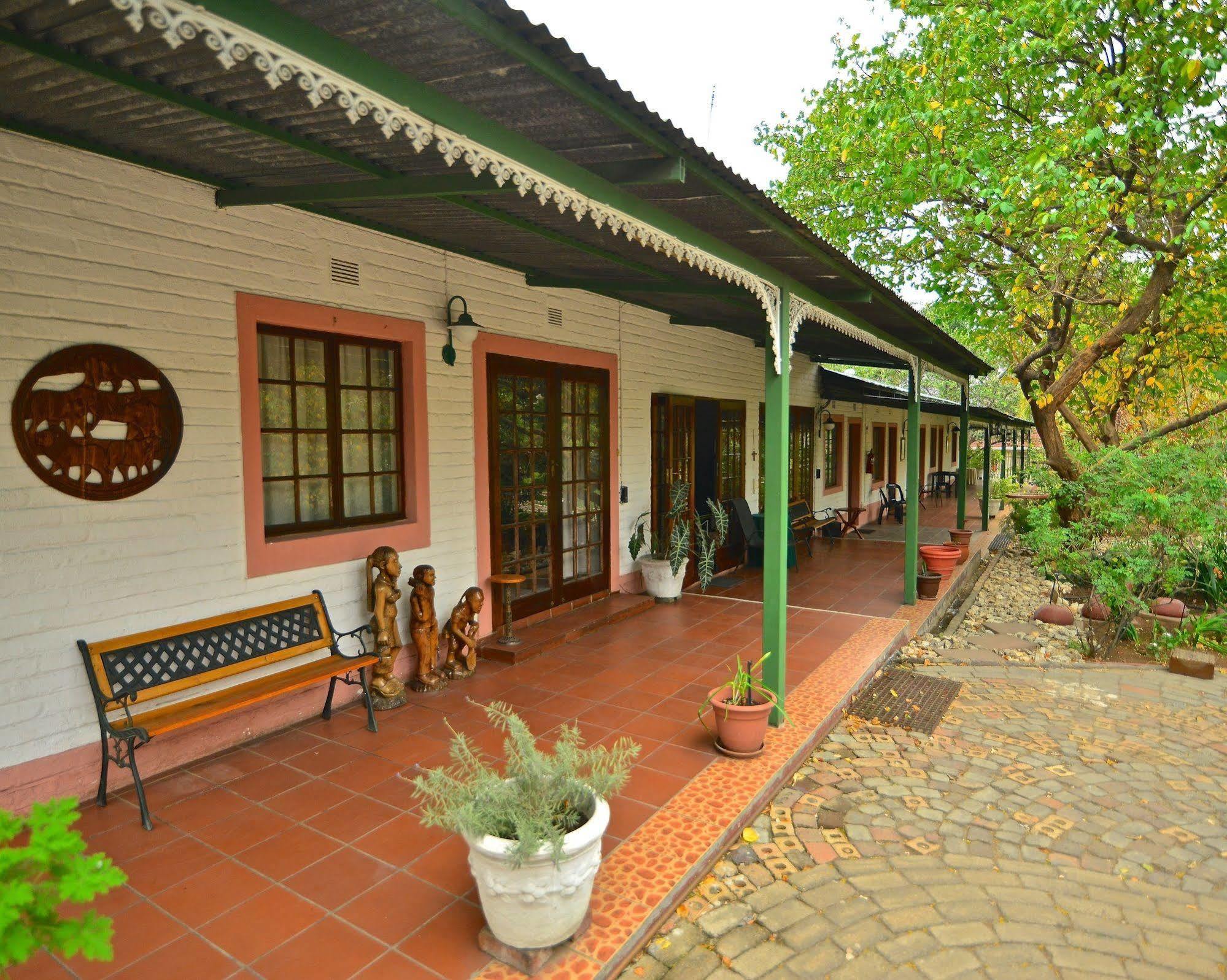 Lalamo Guesthouse 팔라보르와 외부 사진